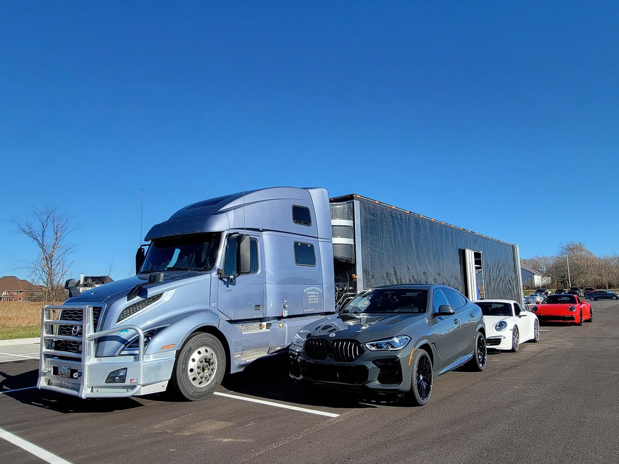 Open vs Enclosed Auto Transport: Which Should You Choose?